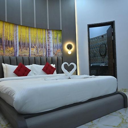 Modi Resort And Garden Chhāpar Dış mekan fotoğraf